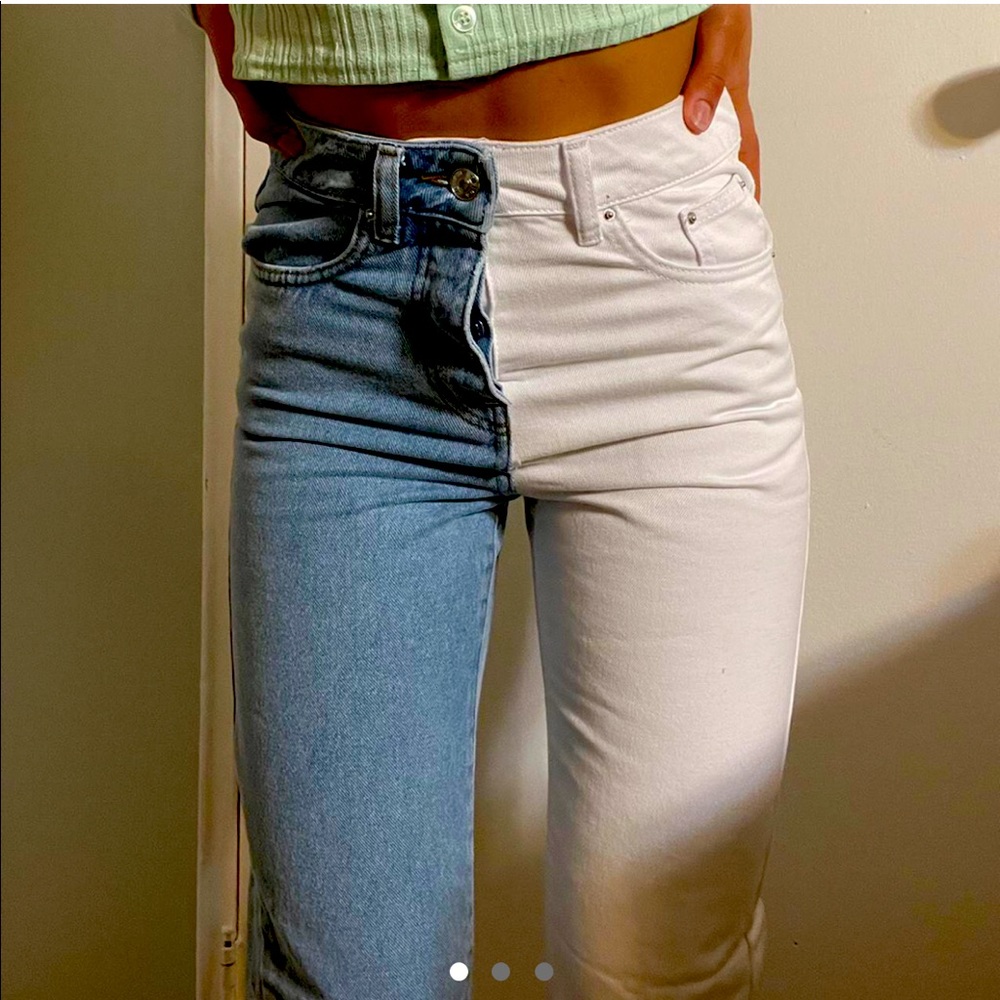 ADIKA TWO TONE STRAIGHT LEG JEANS SIZE XS